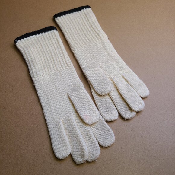 Marching Band Gloves - Picture 4 of 6